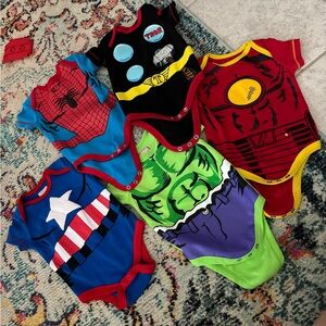 Marvel Superhero Baby onsie Set 18 months Spider-Man, hulk, iron men, Thor